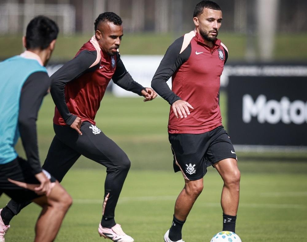 Treino do Corinthians: Labyad vai a campo, e Diniz faz os últimos ajustes para amistoso