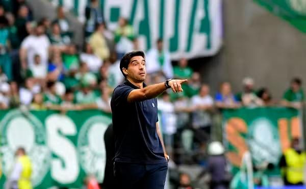 Abel diz que quase desafiou atletas do Palmeiras e elogia Allan: 
