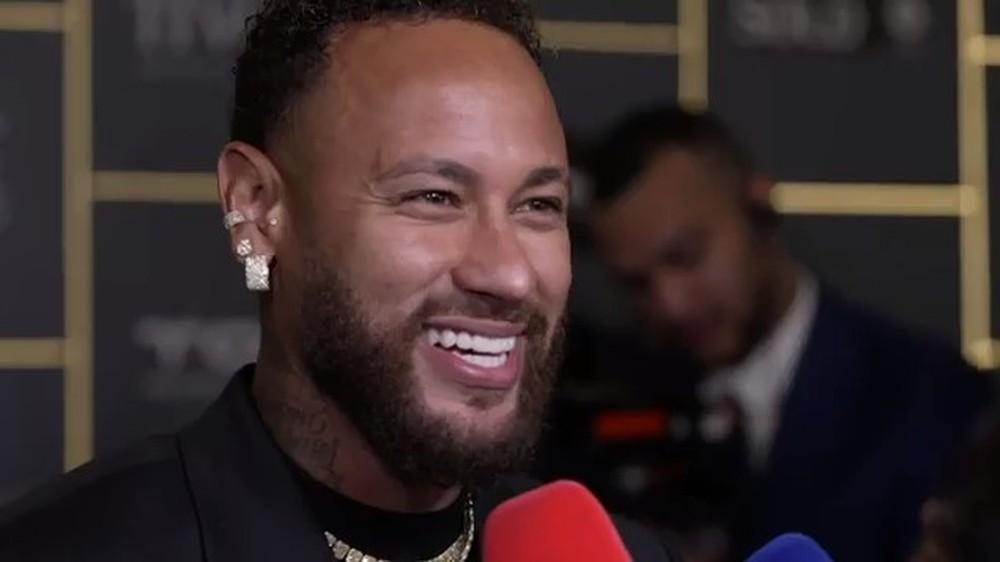 Neymar deixa futuro aberto e não descarta aposentadoria no fim do ano: 