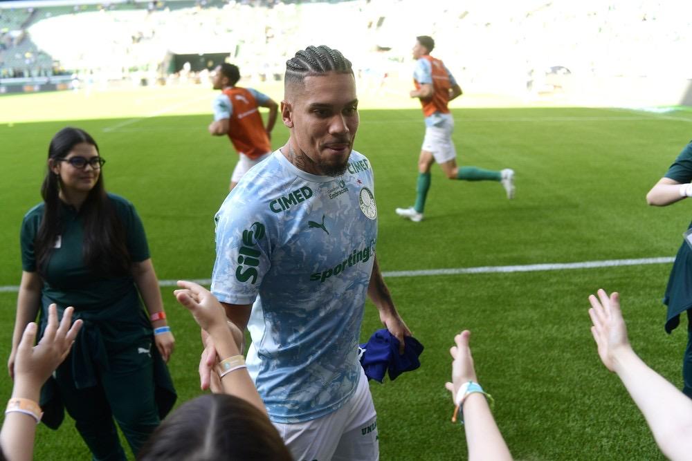Paulinho tem lesão na coxa e vai desfalcar o Palmeiras novamente