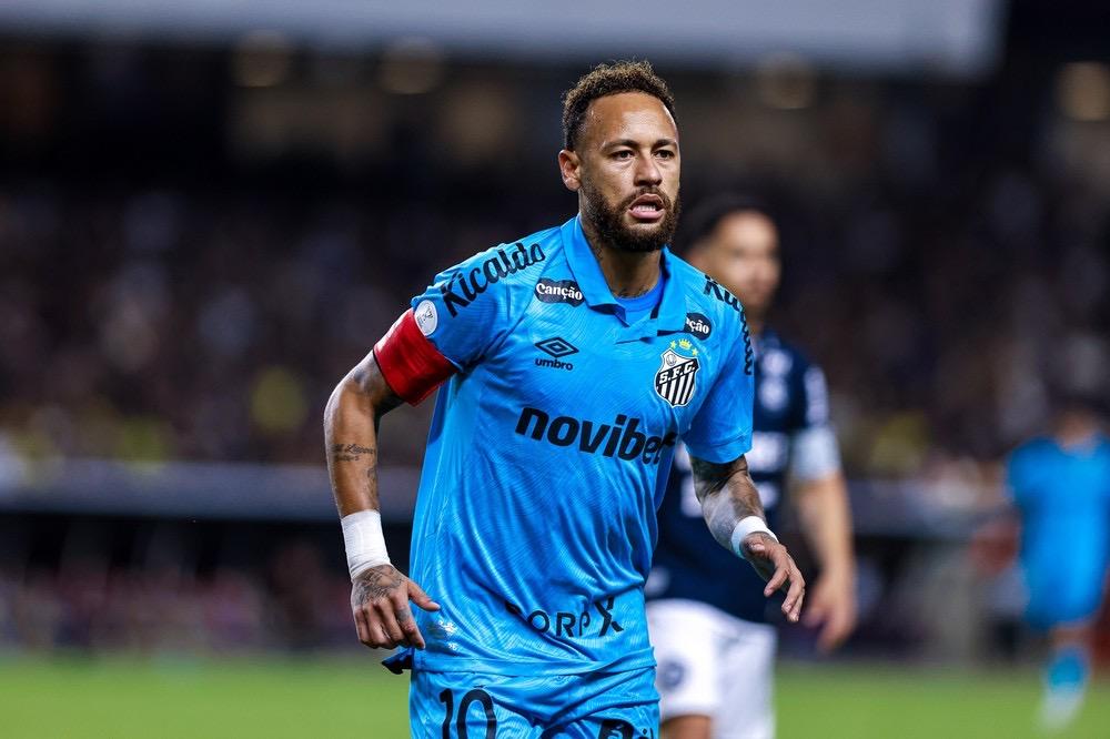 Santos responde ao presidente do Remo depois de ofensas a Neymar: 