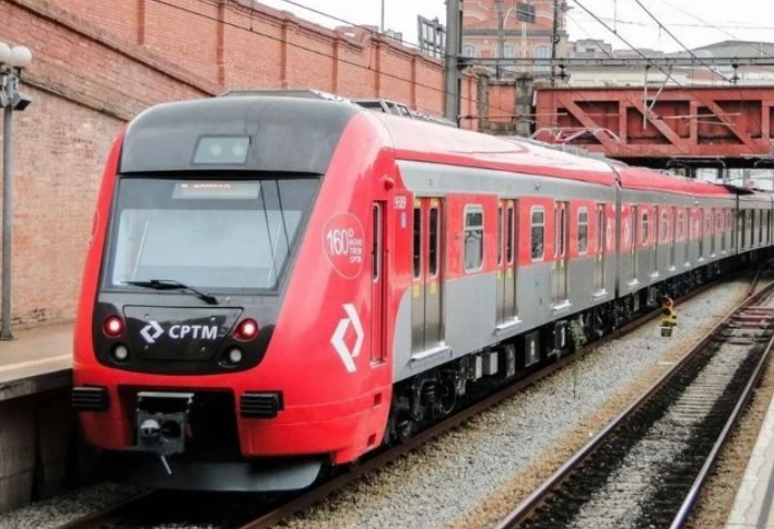 Trabalhadores da CPTM entram em greve e trens param em SP; veja linhas