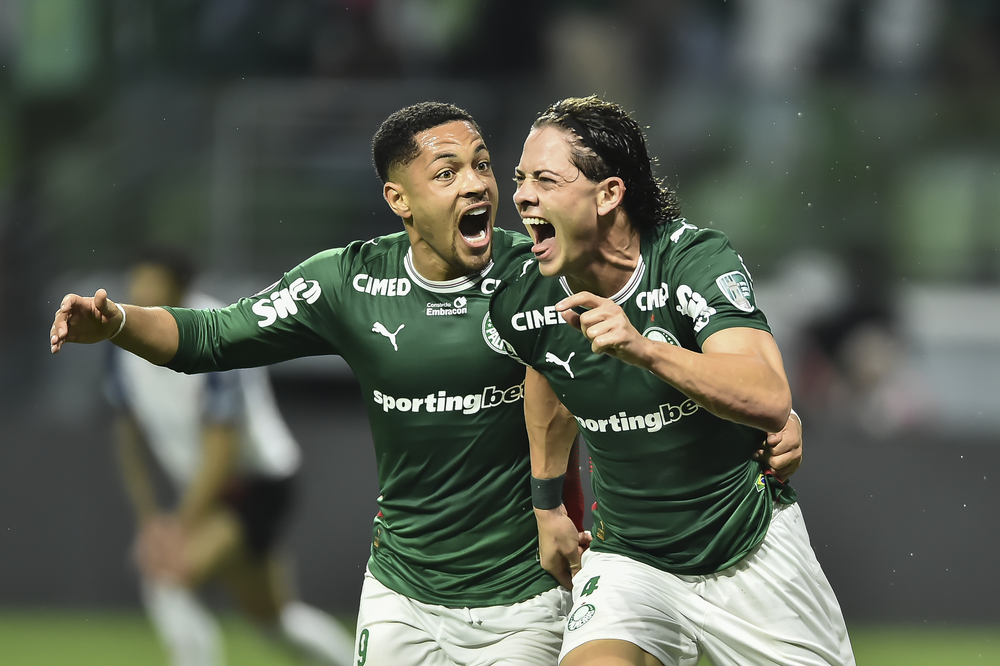 Análise: Palmeiras cria mais para vencer e melhora, mas vantagem mínima no placar ainda preocupa