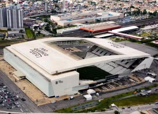 Corinthians x Fluminense: onde assistir ao vivo, horário e escalações