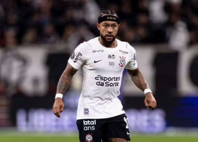 Site de acompanhantes oferece R$ 120 milhões para ser o novo patrocinador do Corinthians