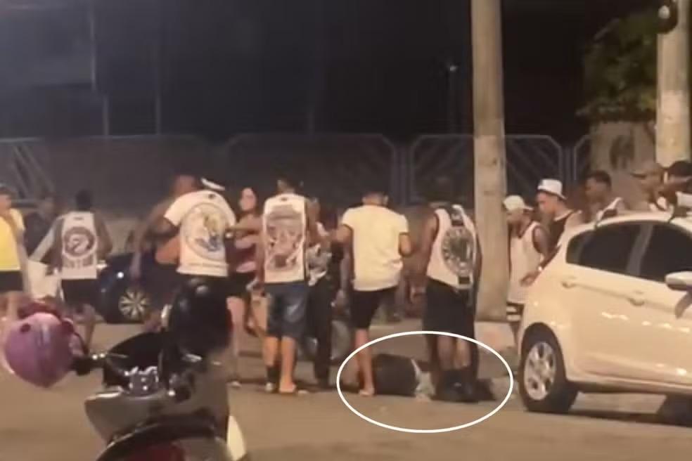 Advogado é espancado após se recusar a retirar camisa de torcida organizada do Vasco; VÍDEO