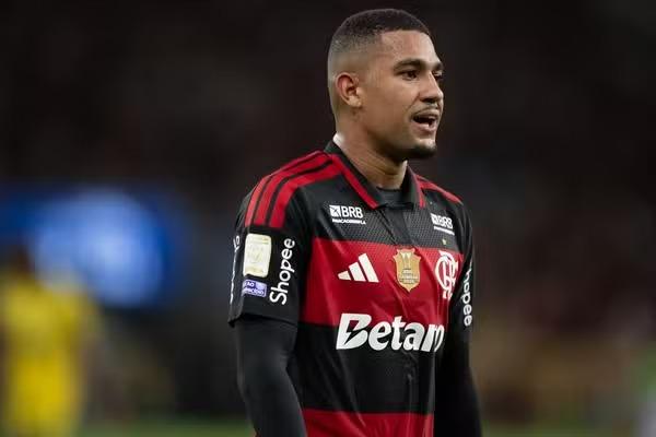 Flamengo assumiu risco de não bater meta de vendas para segurar peças-chave; veja quem recebeu propostas