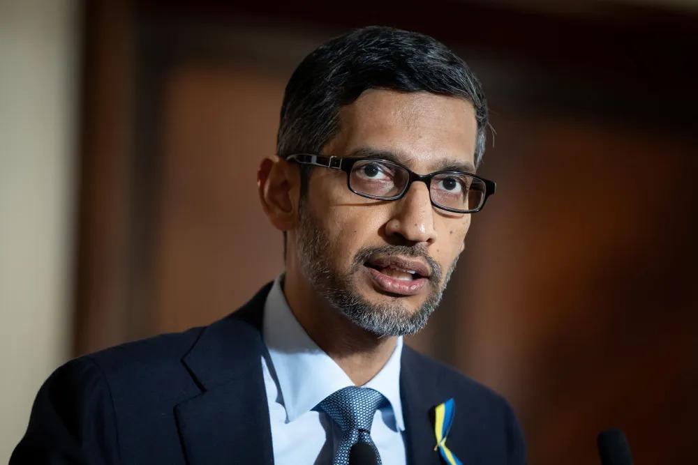 No pior dia de sua história, a Alphabet, dona do Google, perde US$ 500 bilhões em valor de mercado