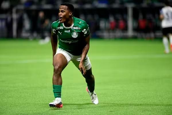 Palmeiras retoma a caça ao Flamengo no Brasileirão com mais jogos em casa; veja tabela