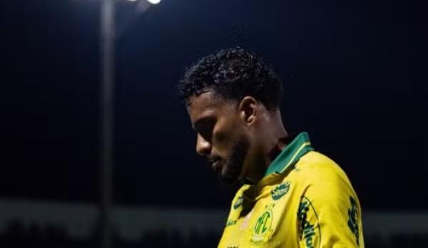 Reinaldo perde segundo pênalti consecutivo e liga alerta no Mirassol