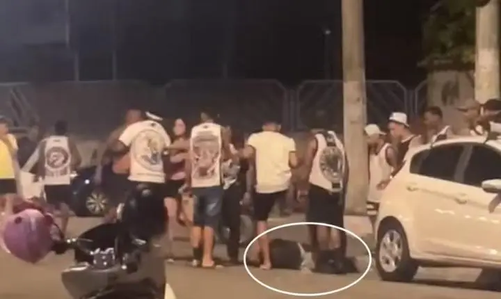 Advogado é espancado após se recusar a retirar camisa de torcida organizada do Vasco; VÍDEO