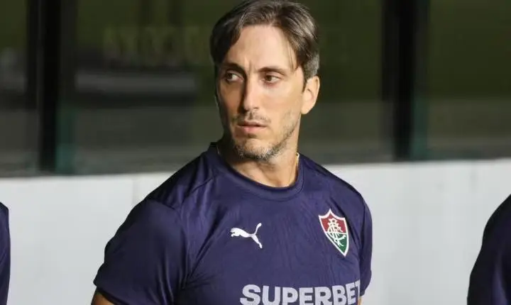 Corinthians faz contato com Zubeldía e estuda opções no mercado; Ramón é plano A