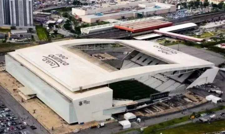 Corinthians x Fluminense: onde assistir ao vivo, horário e escalações