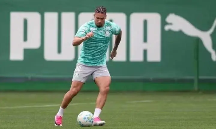 Escalação do Palmeiras: Paulinho inicia transição física e dá novo passo para volta