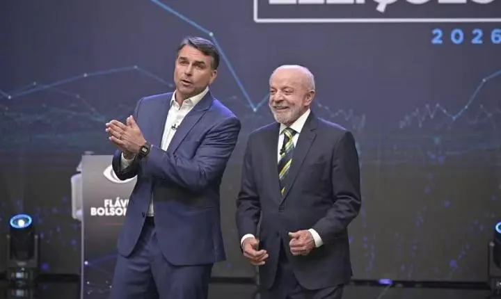 No 1º debate, Lula e Flávio Bolsonaro trocam acusações e provocações