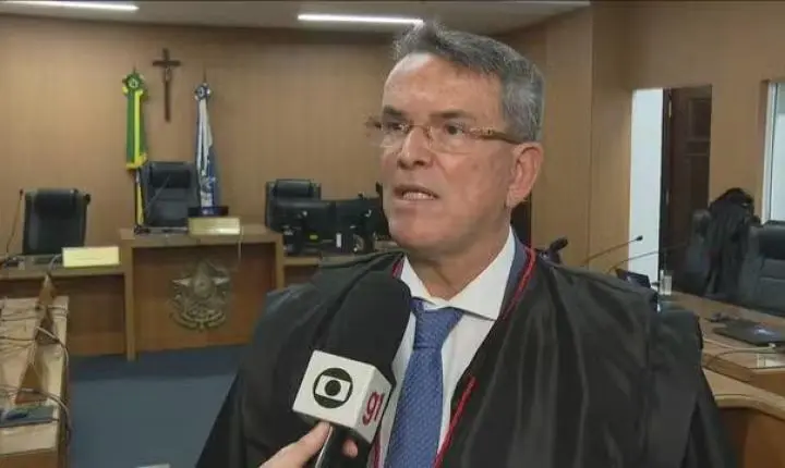 TRE-RJ confirma vitória de Douglas Ruas no 1º turno após retotalização dos votos; governador eleito será entrevistado no RJ2