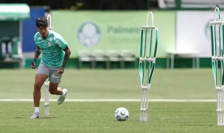 Treino do Palmeiras: Abel prepara mudanças na escalação contra o Fluminense na Libertadores
